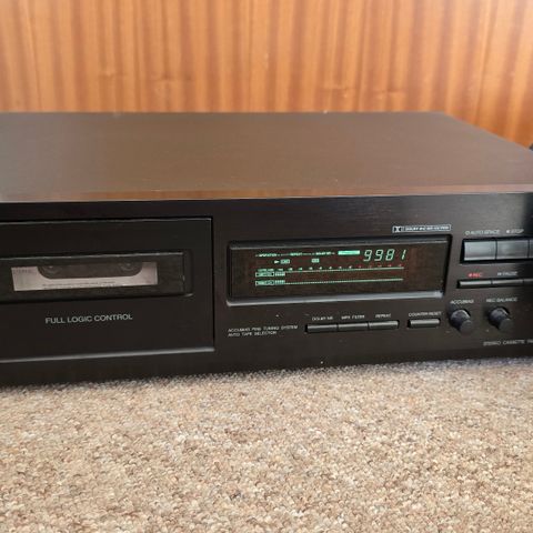 Onkyo 6211 kassett spiller