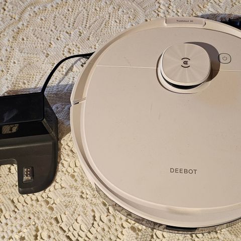 Ecovacs Vacuum Robot S8