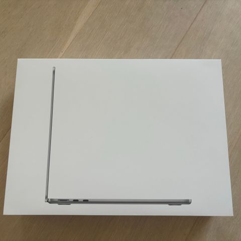 Apple MacBook Air (2024) M3 - 13" 256 GB, Stellargrå