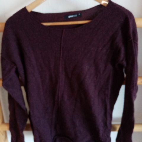 Monika knitted sweater fra Gina Tricot