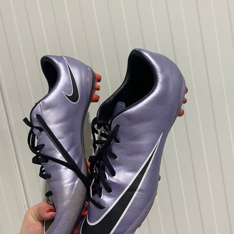 Nike fotballsko str 40