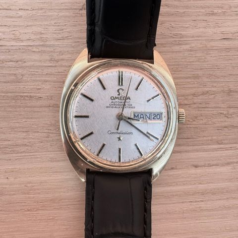 Vintage Omega Constellation Automatic med norske dager