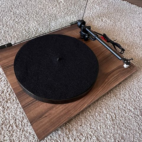 Ubrukt Rega P1 Platespiller