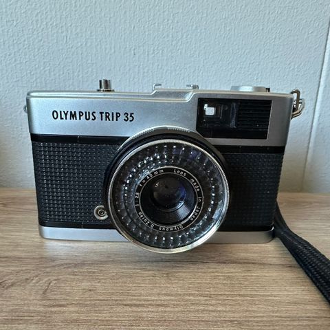 Olympus Trip 35