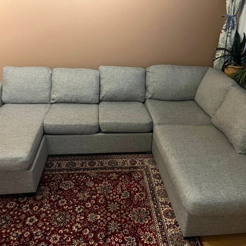 Pent brukt sofa