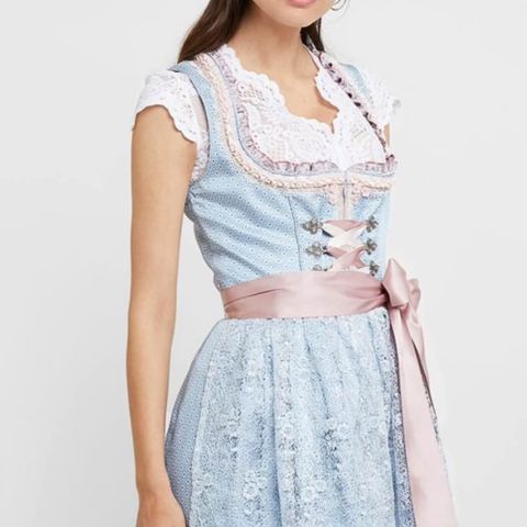 Dirndl fra Krüger med bluse str 44