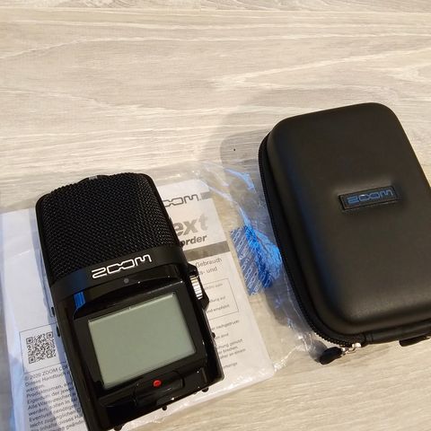 Zoom H2n Handy Recorder