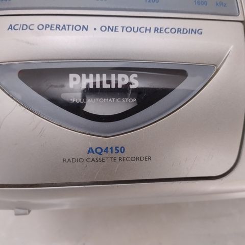 Philips AQ 4150 kassettspiller med radio