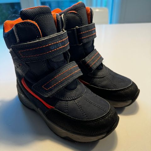 GEOX vintersko- str 28- lite brukt