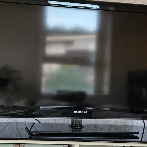 Samsung TV selges