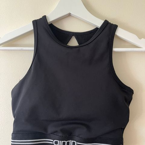 Aim’n sportsbh/ crop top