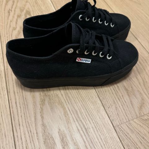 Superga