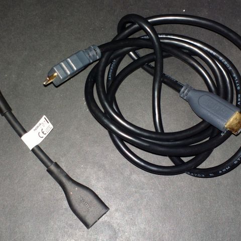 Selges Billig: HDMI <-> mini-HDMI: Kabel Og Adapter