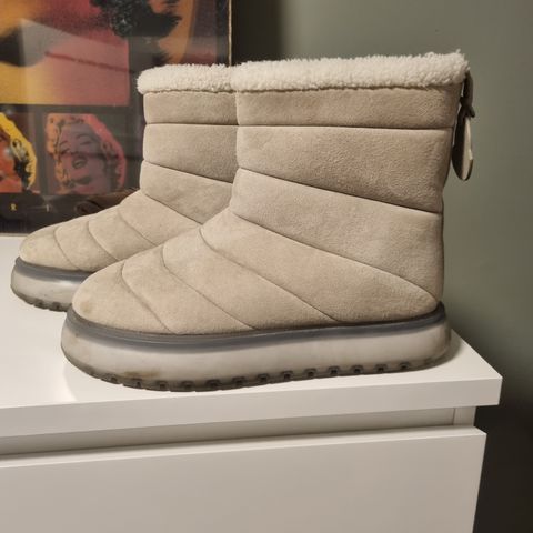 Moncler uggs