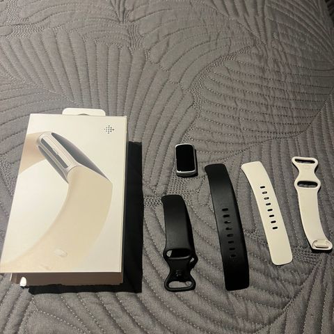 Fitbit Charge 6