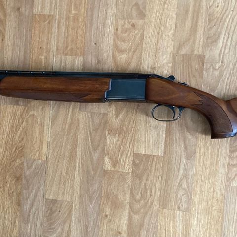 Hagle Tikka m 77 m våpenskap