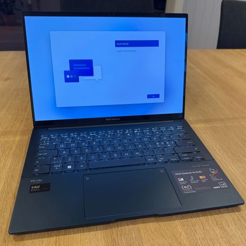 2024 Asus Zenbook 14 OLED 14" Intel Ultra7