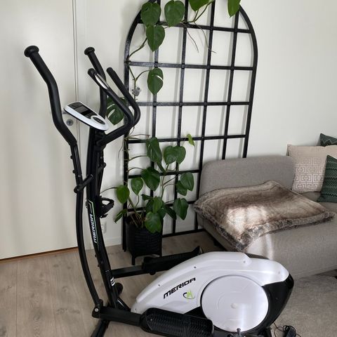 Merida cross trainer ellipsemaskin