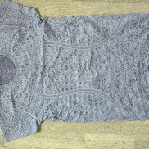 Lululemon swiftly tech t-skjorte