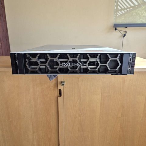 Dell PowerEdge R540