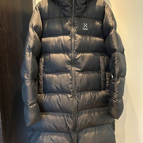 Boblekåpe unisex Haglöfs Long Mimic Parka sort