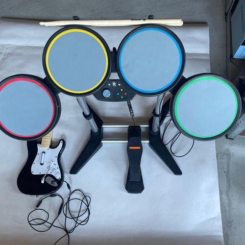 Komplett Rockband sett Xbox 360