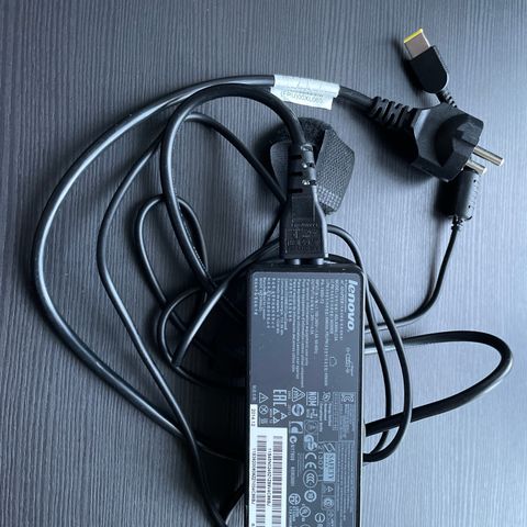 Lenovo lader / AC adapter 65 watt (Slim Tip)