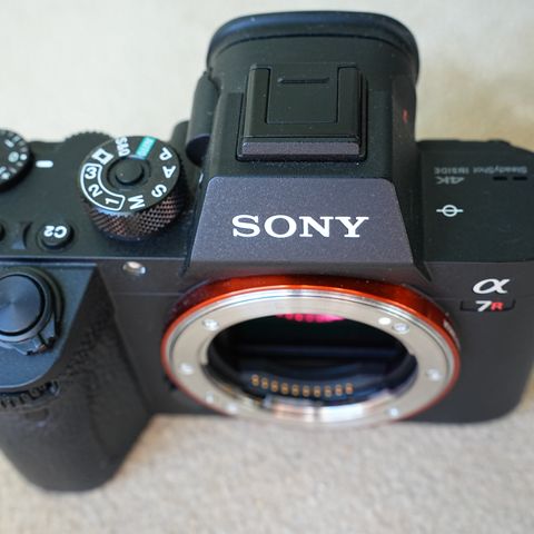 Sony A7R3 hus selges