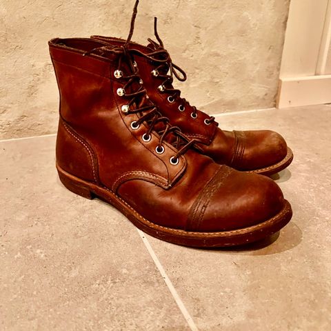 Red Wing Iron Ranger 8111