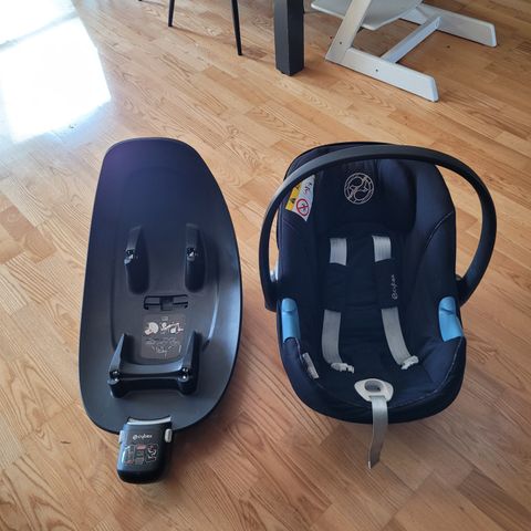 Cybex Aton bilstol 0-13 kg med isofix base