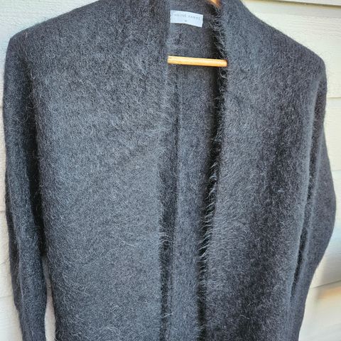 Mohair Demi shawl cardigan fra Cathrine Hammel. Str M