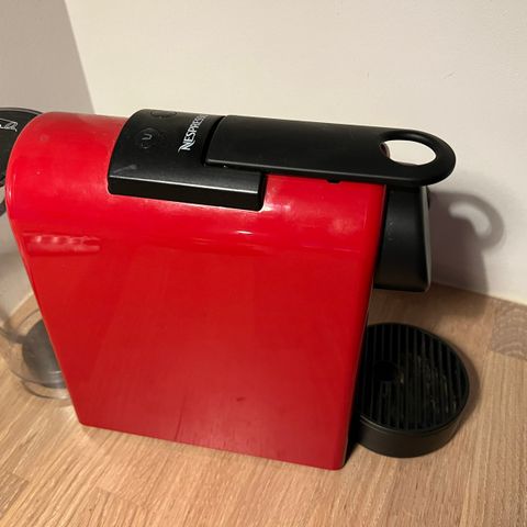 Nespresso mini kaffemaskin, må hentes i Nittedal