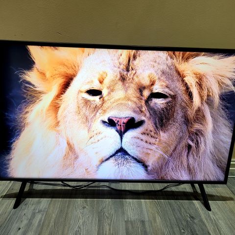 Samsung 40"Smart UHD Tv