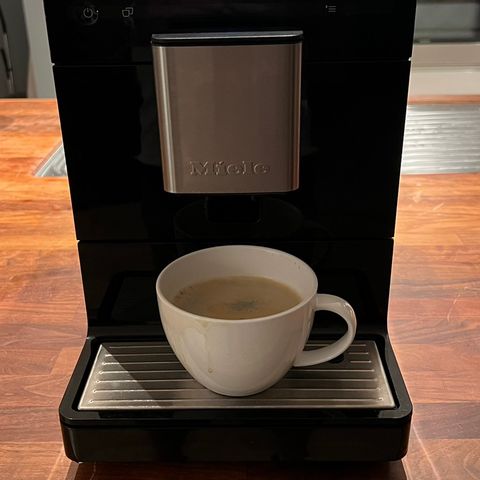 Miele kaffemaskin frittstående CM5300