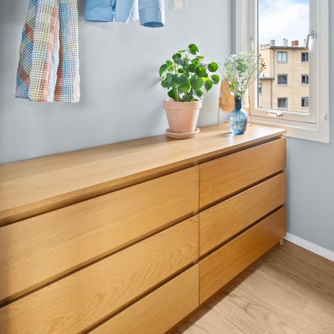 Malm kommode (reservert)