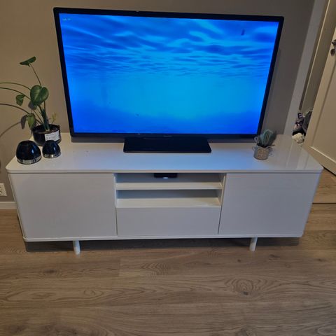 Ikea Tv benk/tv møbel selges