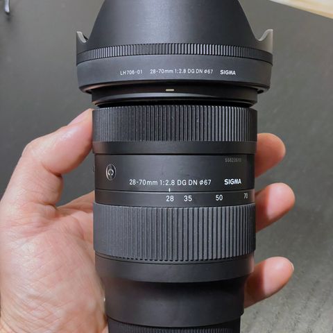 Sigma 28-70mm f/2.8 DG DN Contemporary for Sony E med SUPERFORSIKRING!