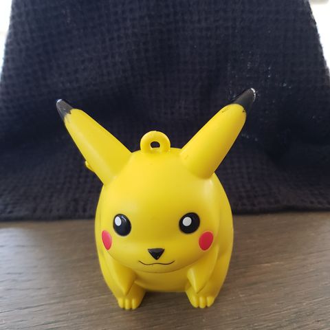 Pikachu nintendo pokemon 1999