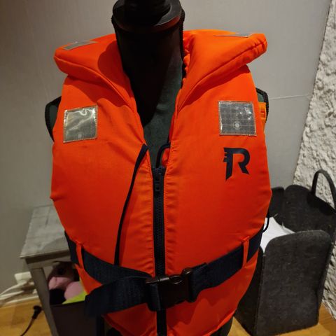 Regatta redningsvest 30-50kg.