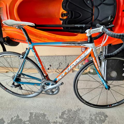 Fin Hardrocx Racer. Rammestørrele 56. 10 Delt. Ultegra.