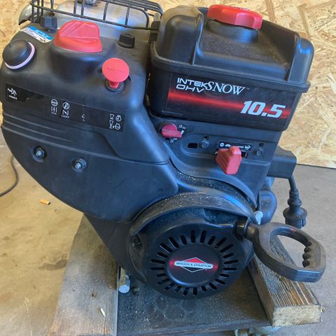 Briggs Stratton 10,5 hk med 230 v starter