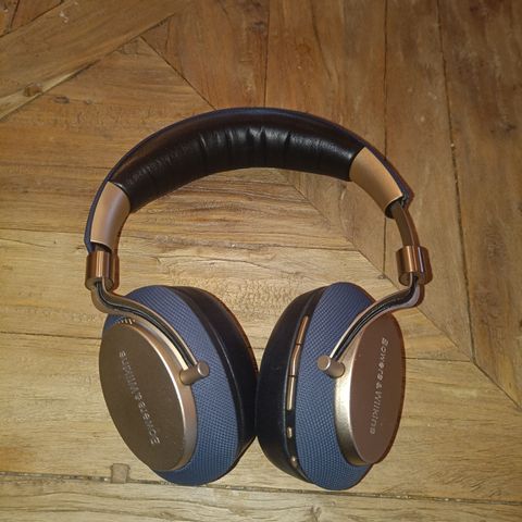 Bowers & Wilkins hodetelefoner