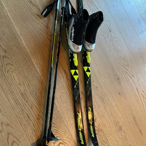 Fisher felleski 110cm, staver 90cm skisko strl 32