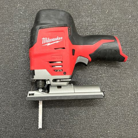 Milwaukee m12 Stikksag