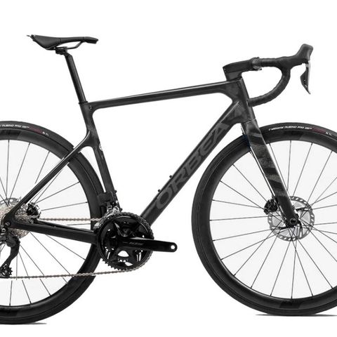 Overligger: Orbea Orca M30iTeam Di2 str 57 og 53. Spar: 15510kr