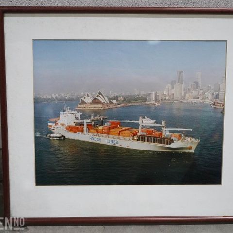 FOTOGRAFI AV HOEGH LINES I SYDNEY 44 X 37,5, avsluttes 09.09