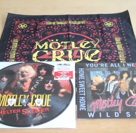 Mötley Crüe - Picture Disc + 10inch Single + Bandana + Guitar picks - LP-album (