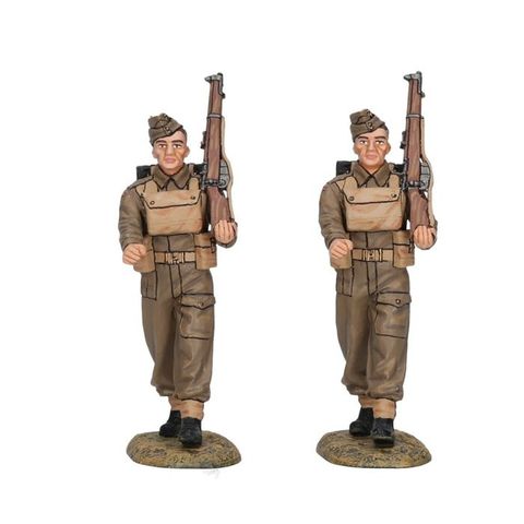 King & Country - World War II - Fields Of Battle - Statue - FOB081 “Marching Tom