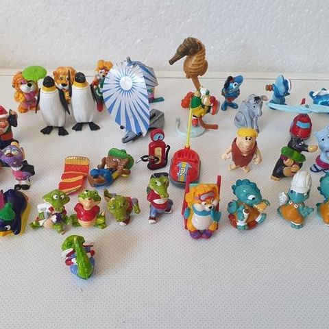 37 Kinder Figures, some rares - vintage - Diversas séries