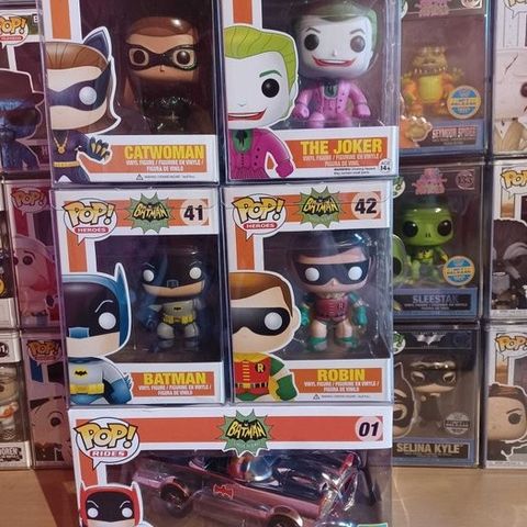 Funko  - Funko Pop Batman Collection of 5 - Batman 41 , Robin 42 , Catwoman 43 ,